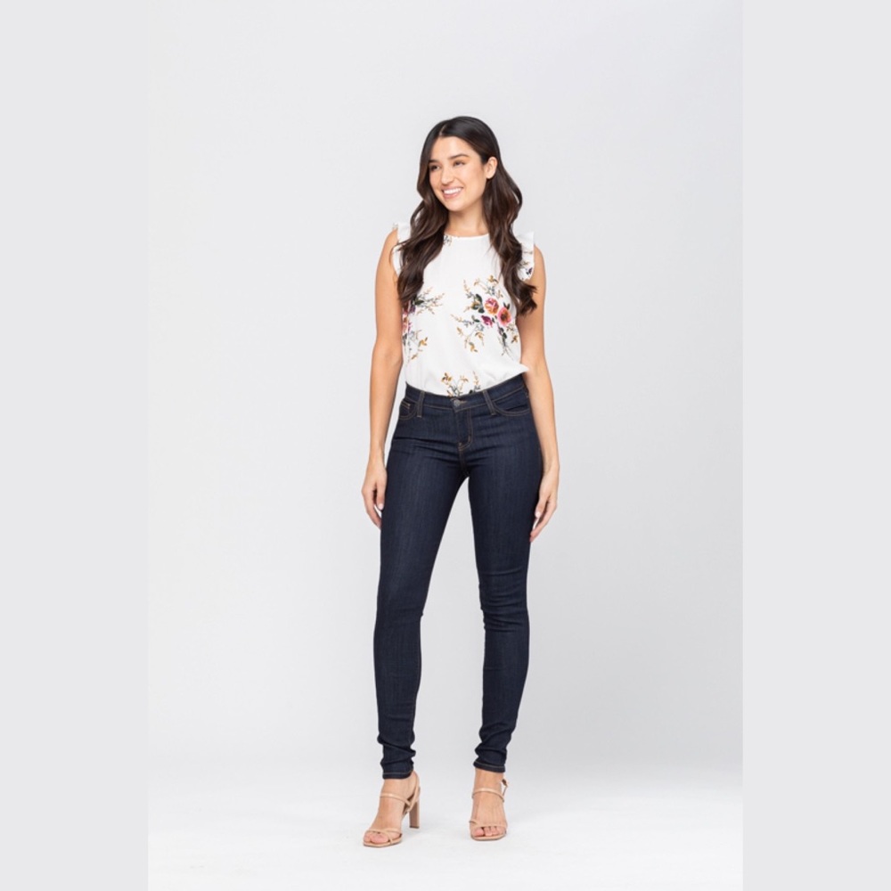 ‼️Last Pair‼️ JUDY BLUE | Dark Wash Soft Stretchy Skinny Jeans